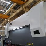 150 טון בלם לחץ 3200mm cnc 150 טון הידראולי לחץ בלם עם כיפוף 8mm